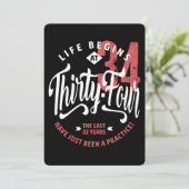 Het leven begint op 34 uur | 34e verjaardag kaart (Staand voorkant)