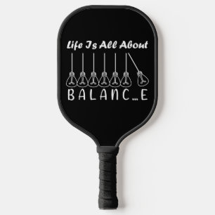 Het leven draait om evenwicht en motivatie inspira pickleball paddle