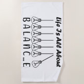 Het leven draait om evenwicht en motivatie inspira strandlaken (Voorkant)