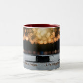 Het leven gebeurt, koffie helpt-Coffee mok voor st (Center)