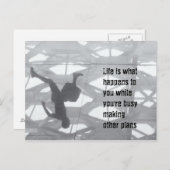 Het leven gebeurt terwijl je plannen maakt briefkaart (Voorkant / Achterkant)