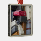 Het leven heeft veel bagage metalen ornament (Rechts)