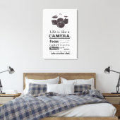 Het leven is als een camera-quote, Black Grunge Canvas Afdruk (Insitu (Slaapkamer))