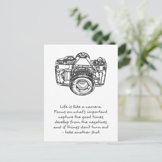 Het leven is als een camera quote, zwart-wit briefkaart (Staand voorkant)