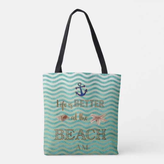 Het leven is BETER bij BEACH Typografie Monogram Tote Bag (Achterkant)