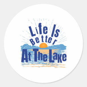 Het Leven Is Beter Bij Het Meer Bum Vissen Bootvar Ronde Sticker