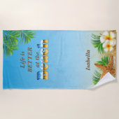Het leven is beter bij 🏝 strandlaken (Voorkant)