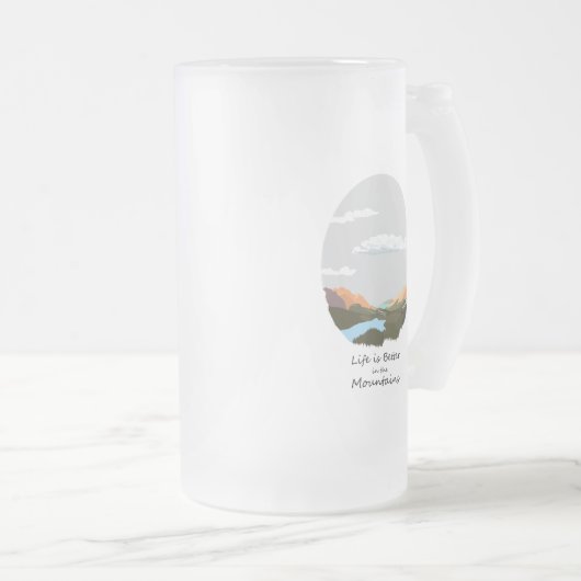 Het leven is beter in de berg matglas bierpul (Voorkant rechts)