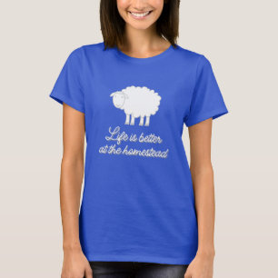 Het leven is beter in de hoeve schattige schaap te t-shirt