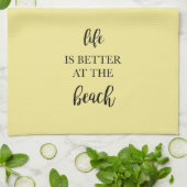 Het leven is beter in de keuken van het strand theedoek (Gevouwen)