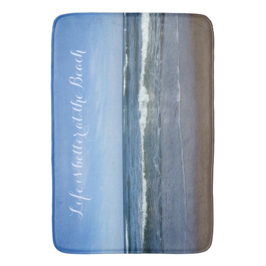 Het leven is beter in het strand badmat (Voorkant Verticaal)