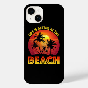Het leven is beter in het strand Case-Mate iPhone 14 hoesje