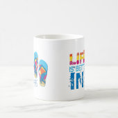 Het leven is beter in teenslippers koffiemok (Center)