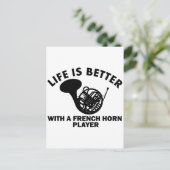 Het leven is beter met een franse hoorn briefkaart (Staand voorkant)