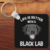 Het leven is beter met een zwart lab sleutelhanger (Voorkant)