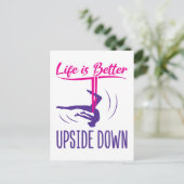 Het leven is beter onderaan in de lucht Yoga Briefkaart (Staand voorkant)