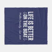 Het leven is beter op de naam van de bootfamilie | fleece deken (Voorkant (Horizontaal))