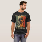 Het leven is beter op Fiets Grappig Fietsen T-shirt (Voorkant volledig)