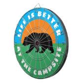 Het leven is beter op het kampeerterrein beren dar dartbord (Voorkant Rechts)