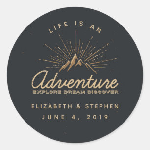 Het leven is een avonturenberg met zonnestralen br ronde sticker