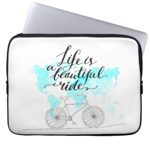 Het leven is een prachtig blauw laptop sleeve