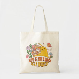 Het leven is een reis - slak, paddenstoel, bloem tote bag