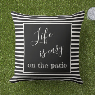 Het leven is gemakkelijk citaat aangepaste familie buitenkussen