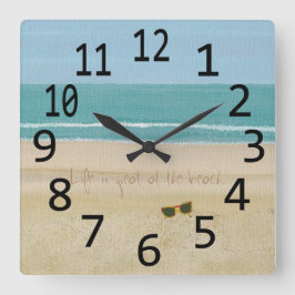 Het leven is geweldig op de strandscène zonnebrill vierkante klok