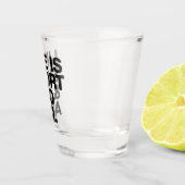 Het leven is kort en ik ook - grappig shot glas (Rechts)