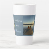 Het leven is leuker aan het meer Onthutsend meerzi Latte Mok (Voorkant)