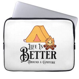 Het leven is leuker rond een kampvuur laptop sleeve