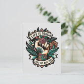 Het leven is moeilijk, dus jij ook. briefkaart (Staand voorkant)