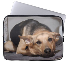 Het leven is Ruff Laptop Hoesje Laptop Sleeve