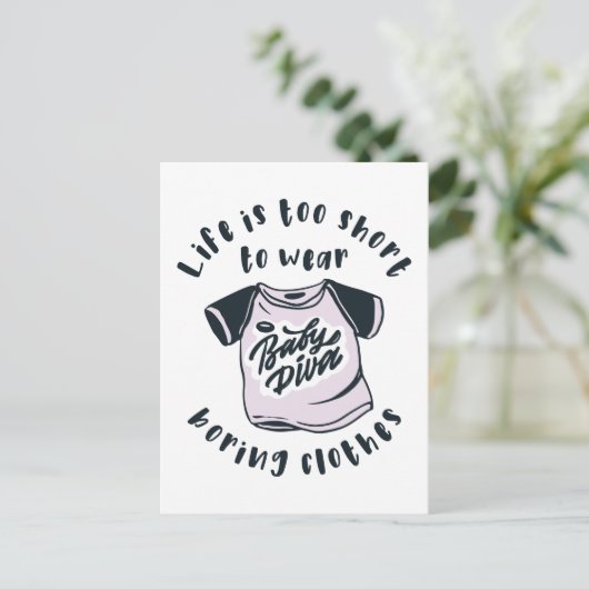 Het leven is te kort om kleren te draag briefkaart (Staand voorkant)