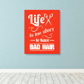 Het leven is te kort om slechte lucht te hebben canvas afdruk (Insitu (Houten vloer))