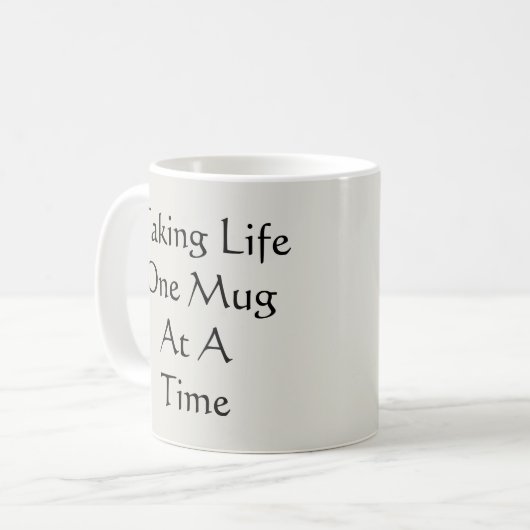 Het leven nemen van één Mok per keer (Voorkant links)