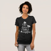 Het leven rond de kampvuur is beter t-shirt (Voorkant volledig)