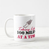 Het leven van 100 mijl per keer koffiemok (Links)