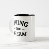 HET LEVEN VAN DE DROOM TWEEKLEURIGE KOFFIEMOK (Voorkant links)