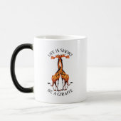Het leven van de koffie Mok is kort Giraffe ontwer (Links)