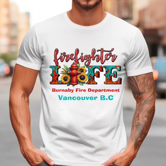 Het leven van een brandweerman in levendige kunst t-shirt