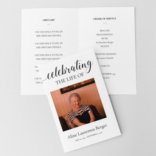 Het leven van het begrafenisprogramma vieren met f