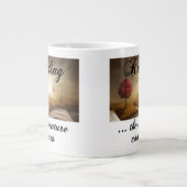 Het lezen, het avontuur gaat verder grote koffiekop (Voorkant)