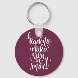 Het lezen maakt u slim sleutelhanger