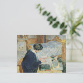 Het lezen naast haar bed briefkaart (Staand voorkant)