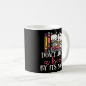 Het lezen van boeken leidt niet tot een oordeel ov koffiemok (Voorkant rechts)