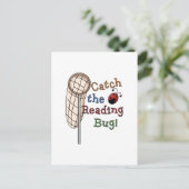 Het lezen van tshirts en cadeautjes briefkaart (Staand voorkant)