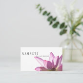 Het licht | Roze Lotus Flower on White © Visitekaartje (Staand voorkant)