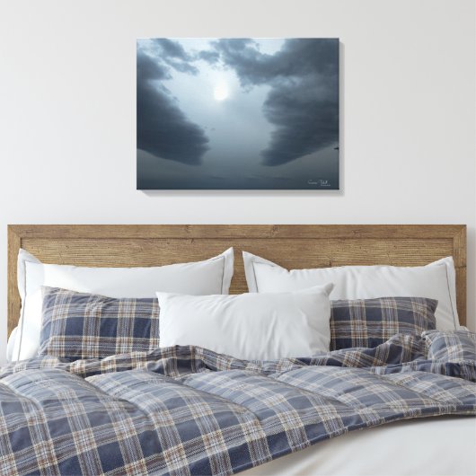 "Het licht schijnt in de duisternis" Canvas Afdruk (Insitu (Slaapkamer))