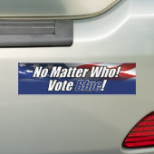 Het maakt niet uit wie blauw stemt bumpersticker (Op auto)